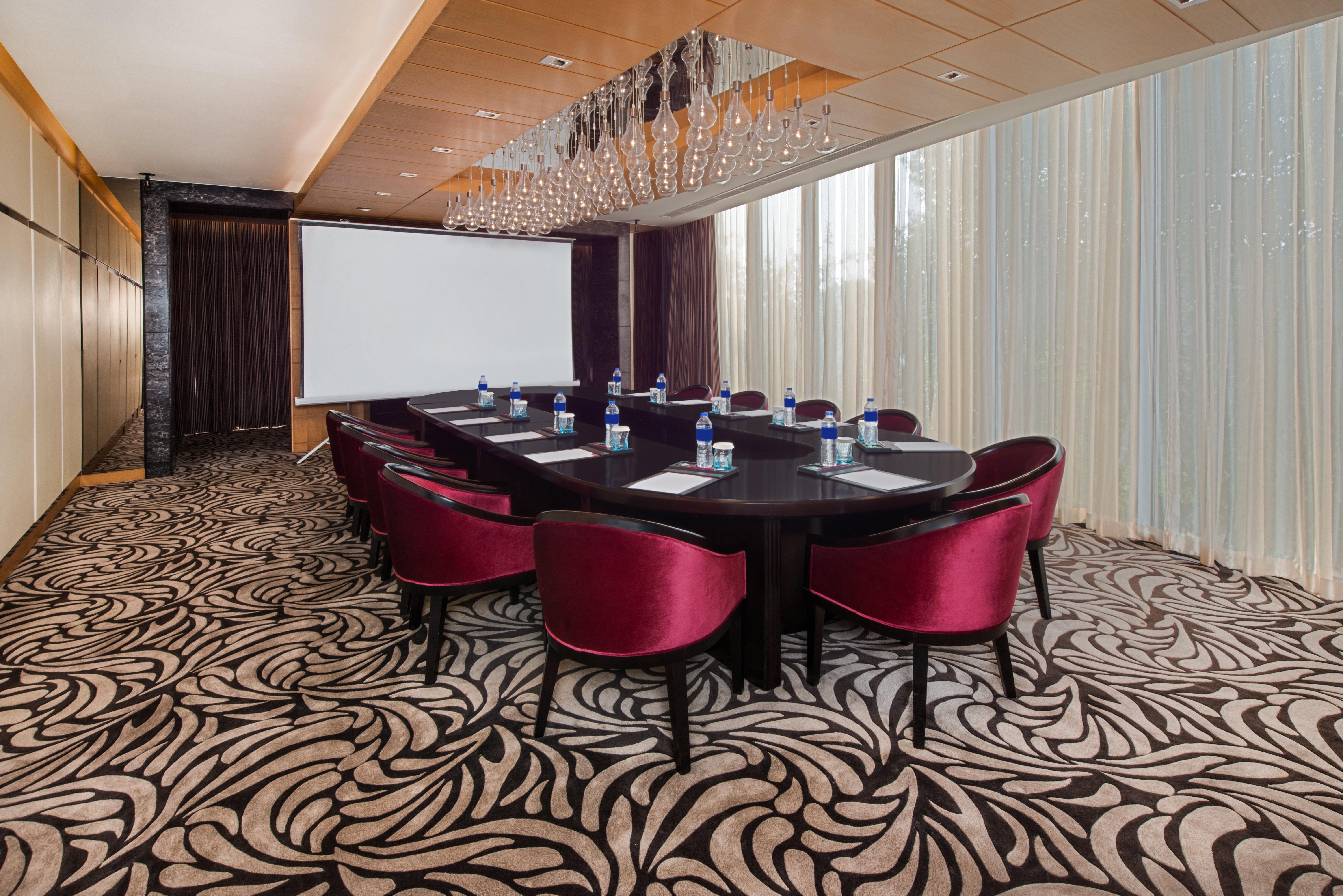Crowne Plaza Shanghai Xiayang Lake By Ihg Qingpu ภายนอก รูปภาพ