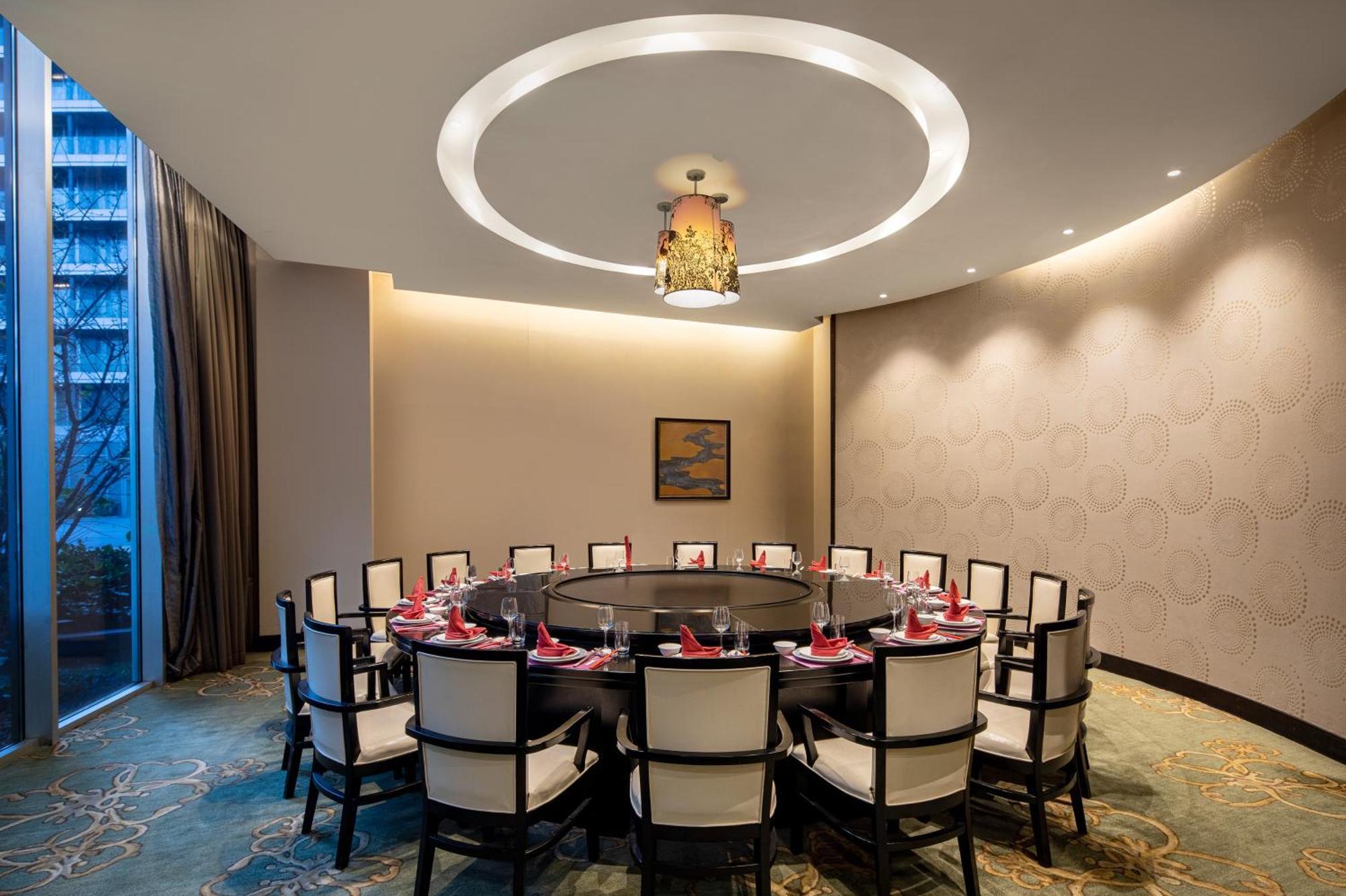 Crowne Plaza Shanghai Xiayang Lake By Ihg Qingpu ภายนอก รูปภาพ