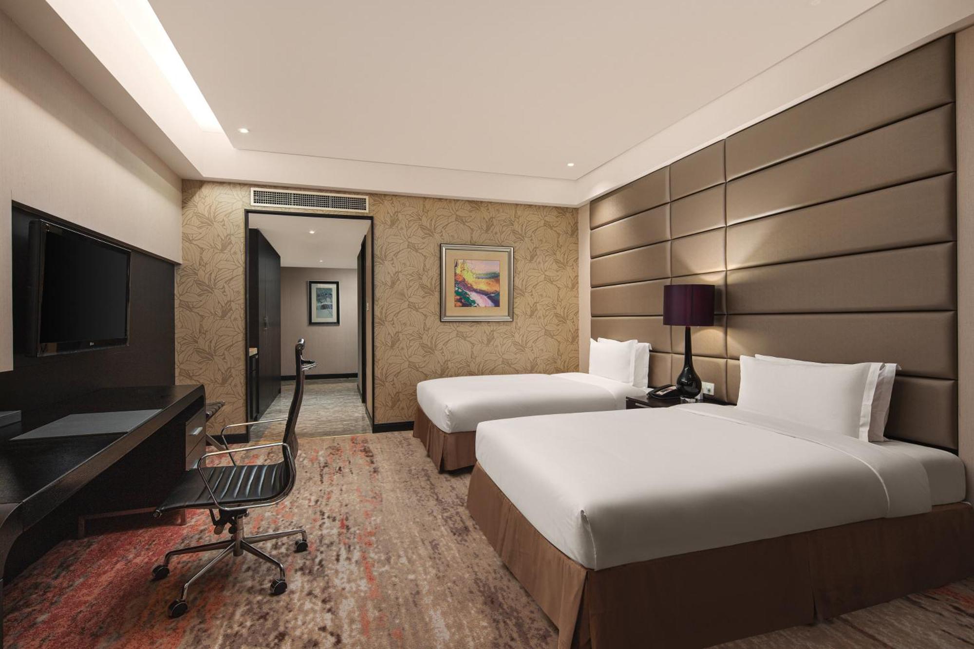 Crowne Plaza Shanghai Xiayang Lake By Ihg Qingpu ภายนอก รูปภาพ